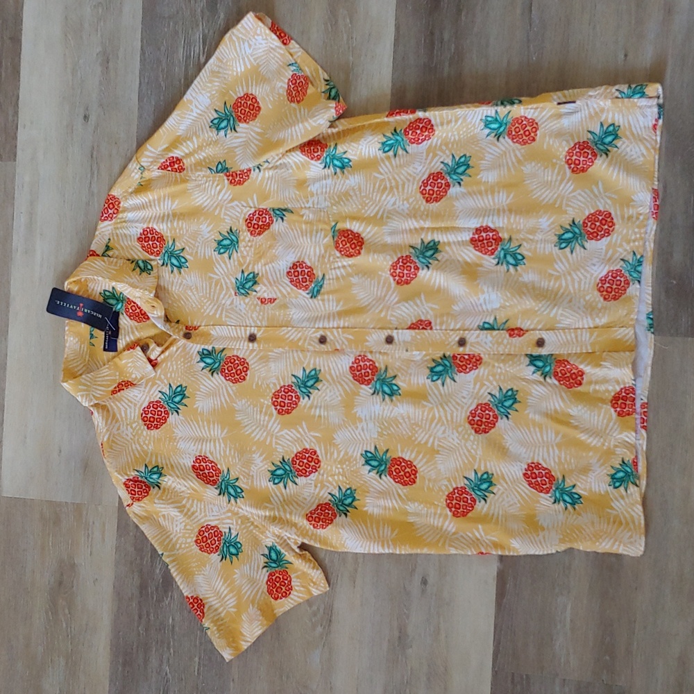 NWT Margaritaville 100% Rayon Pineapple Print Button Down Shirt Size L